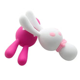 Vibrador de conejito con pinzas para pezones y estimulador de clítoris.